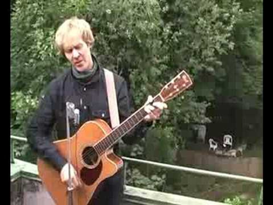 ERIC ENFIELD (BalconyTV)