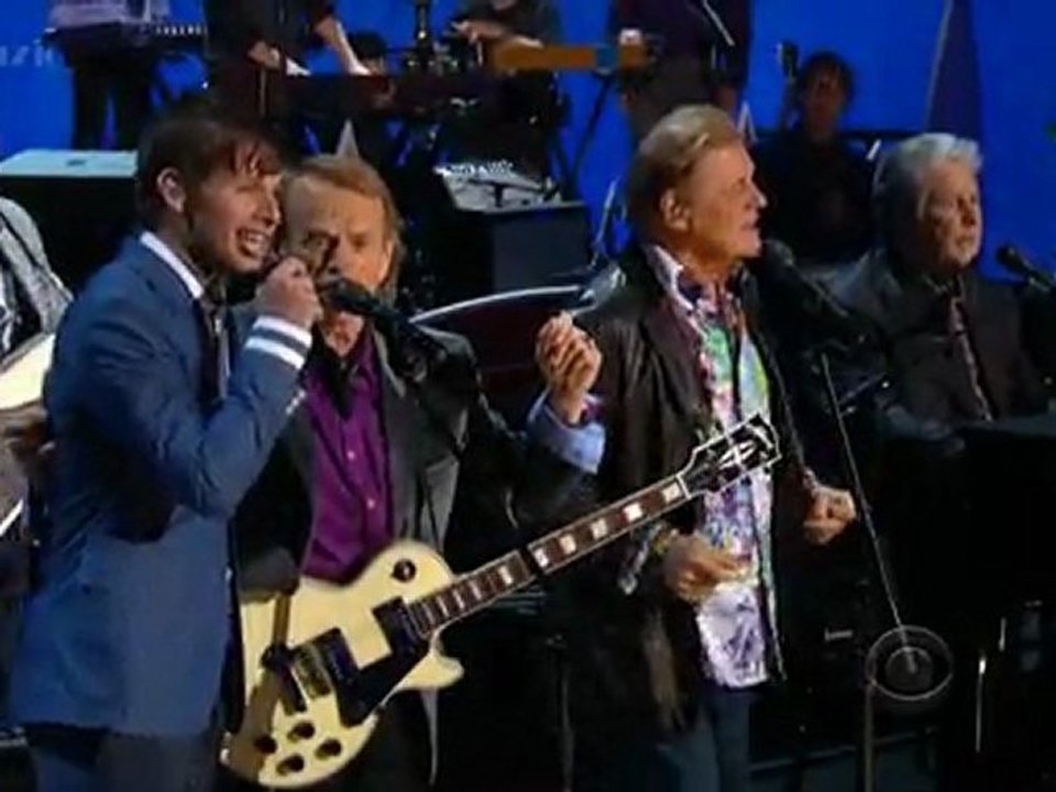 Beach Boys Reunion (With Maroon 5 & Foster The Ppl) - Good Vibrations - Grammy's 2012