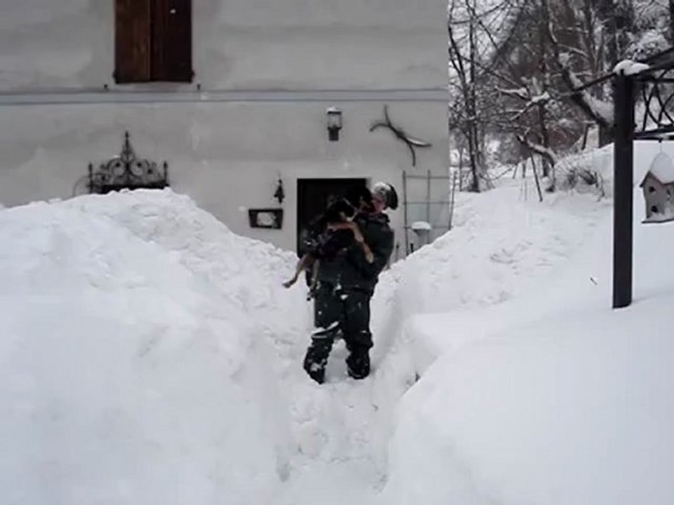 troppa neve sui tetti