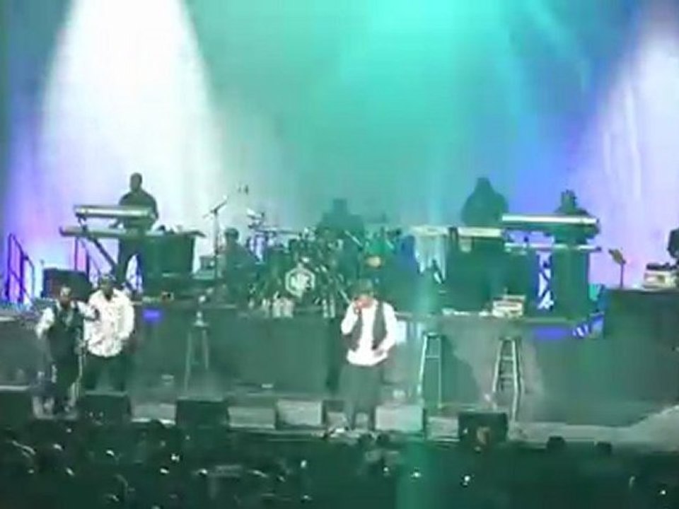 Houston's ex sagte konzert ab