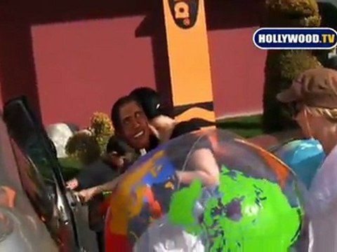 EXCLUSIVE: Nadya Suleman Octo-Mom Hides Behind Obama.