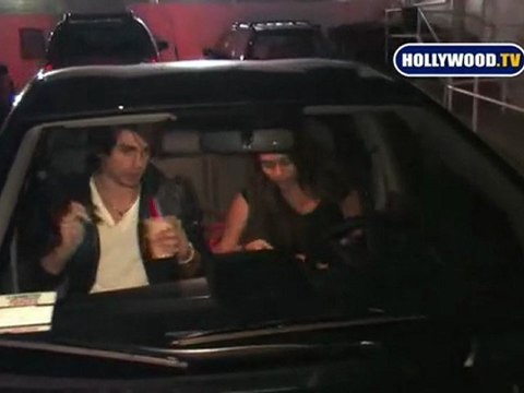 Miley Cyrus Back at Millions of Milkshakes