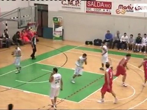 Icaro Sport. Tosoni Villafranca-Crabs Rimini 63-52