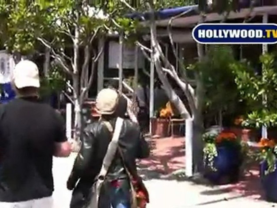 Joel Madden Draws Attention At Fred Segal