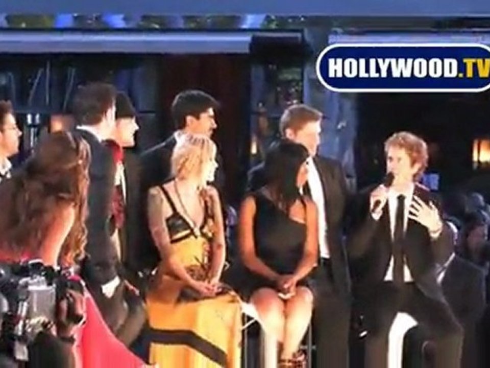 American Idol Alums Get Together For Finale