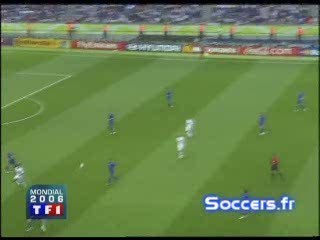 Zinedine Zidane Pénalti contre l'italie