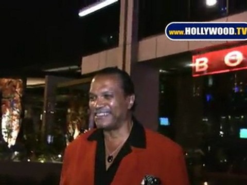 Billy Dee Williams Talks To Cameras At Boa.