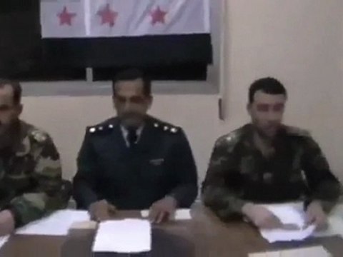 فري برس انشقاق مقدم طيار ونقيبين والتحاقهم بالجيش الحر 13 2 2012