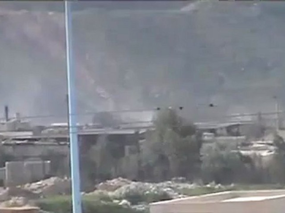 فري برس   حماة تصاعد الدخان من مشاع وادي الجوز على أثر القصف12 2 2012