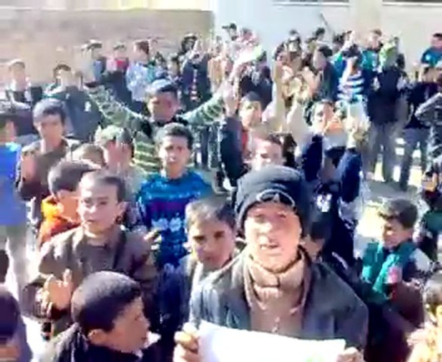 فري برس   حماة المغير جمعة روسيا تقتل أطفالنا 10 2 2012