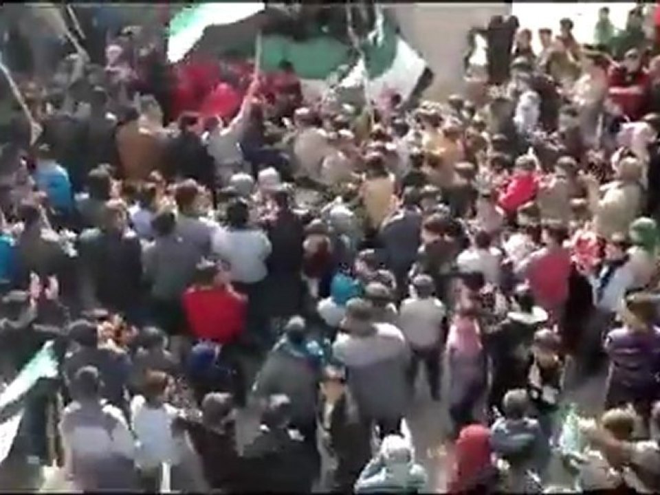 فري برس   حماة   حي الضاهرية   جمعة روسيا تقتل أطفالنا 10 2 2012
