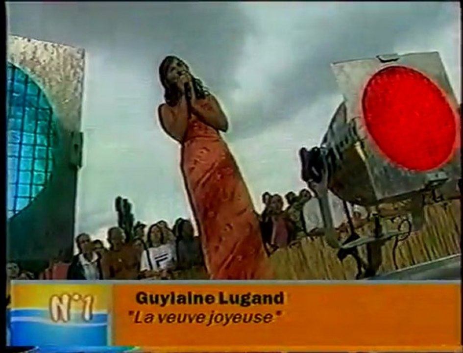 Ghislaine Lugand et Jean Michel Grandjean à Aix le Bains pour France 3 "les voix de l'été"