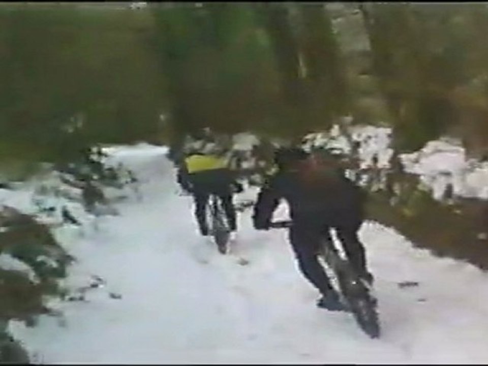 VTT dans la neige en Suisse Normande