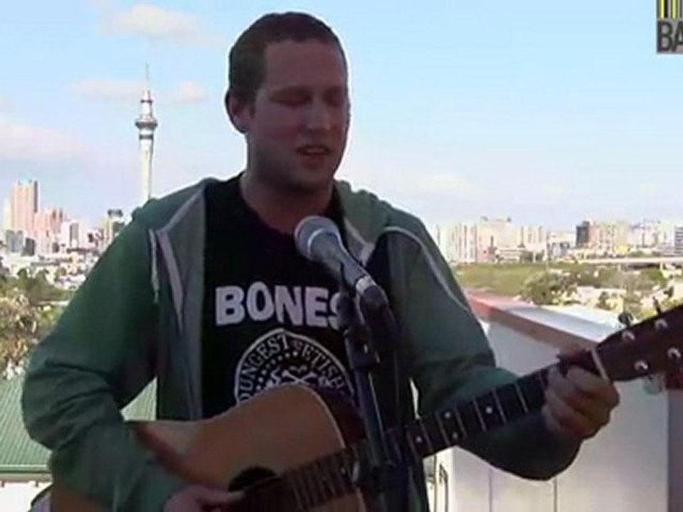 THE THOMAS OLIVER BAND