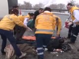 Ankarada otobüs devrildi  5 ölü, 24 yaralı medyarazzi.com