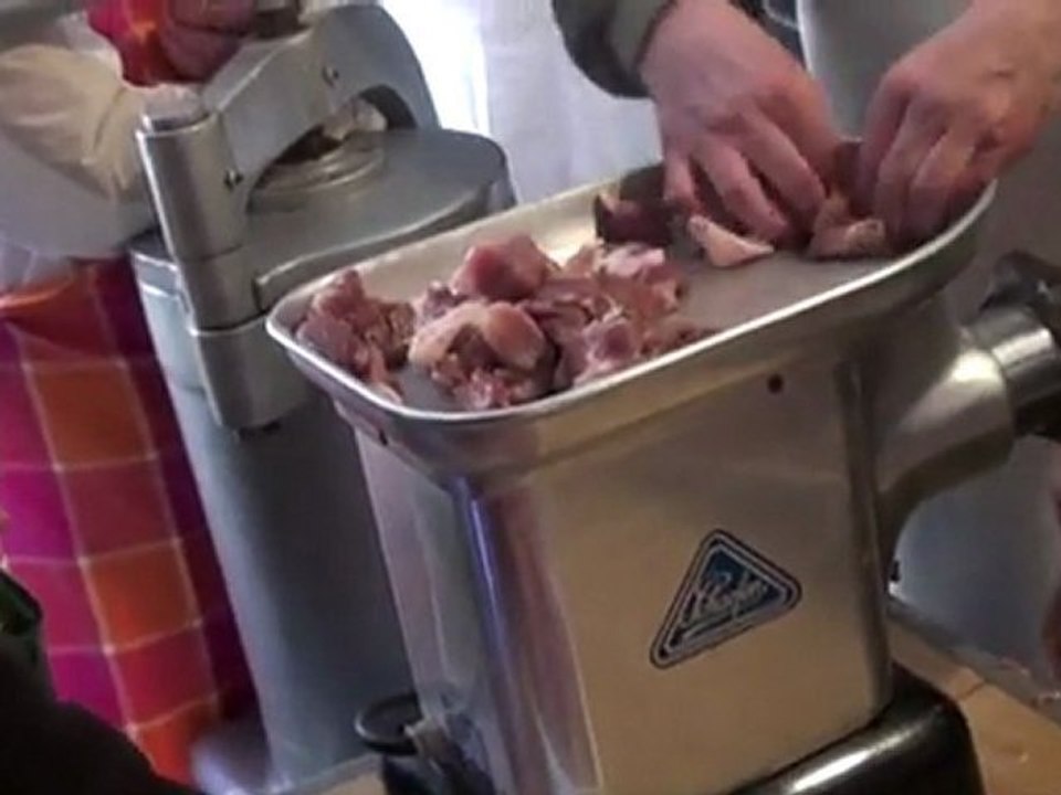 Atelier saucissons chez Alain Dechavassine