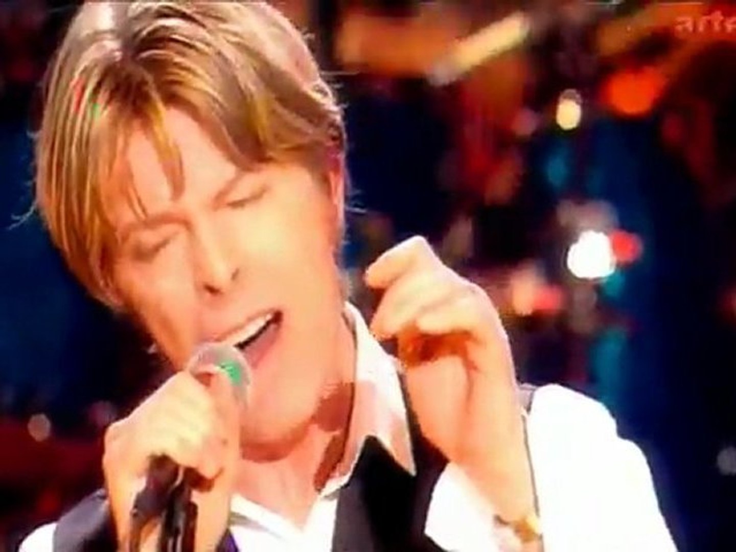 ⁣David Bowie - China Girl (Live)
