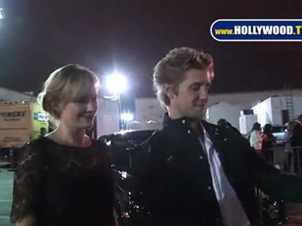 Matt Barr Supports the US Weekly Charity Event