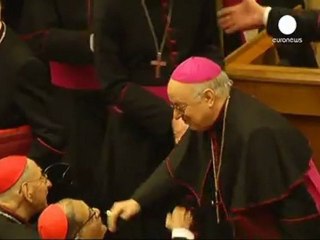 Papa kardinaller ile bir araya geldi