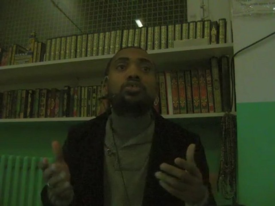 Mohamed Bajrafil - La relativité des hommes