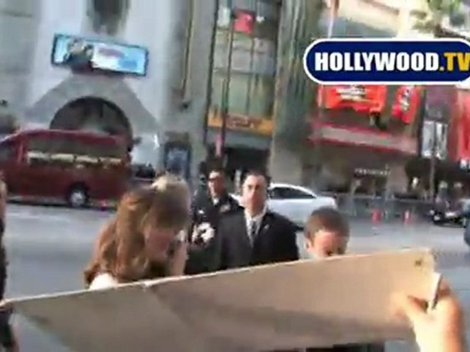 Jennifer Garner at Premiere of Ghosts of Girlfriends Past