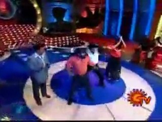 T.R's lollu dance with chitti babu -sharan jkumar