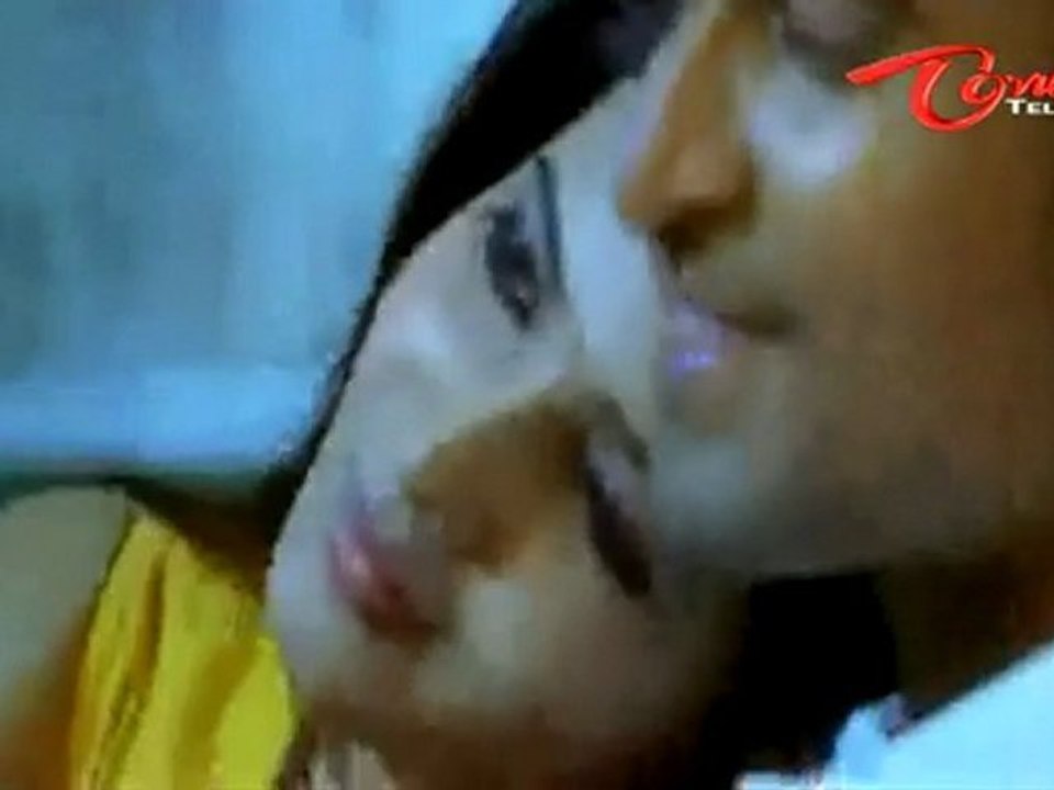 Yeto Vellipoyindhi Manasu Trailer - Nani - Samantha