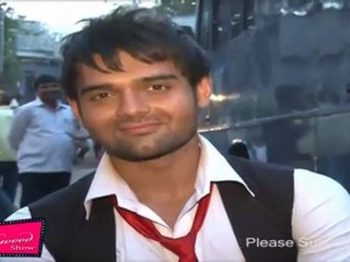 Decent Mahakshaya Chakraborty Wants Kiss To Bipasa Basu On Valentine Day