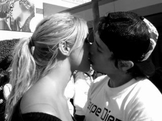 karol y Faloon... si llegara el final