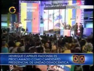 Entrega de acreditación como candidato a Capriles