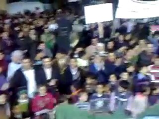 فري برس   الاتارب مظاهره مسائية حاشده 13 2 2012 ج2