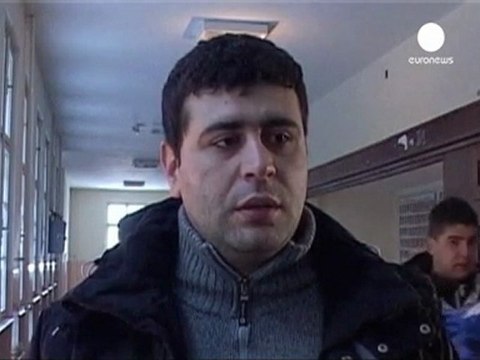 Los serbios de Kosovo desafían a Pristina y Belgrado