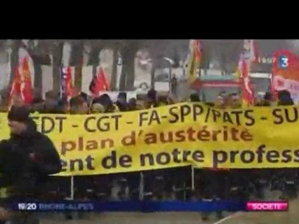 1920 france 3 14022012 manifestation SPP bourgoin jallieu à la venue de Sarkozy