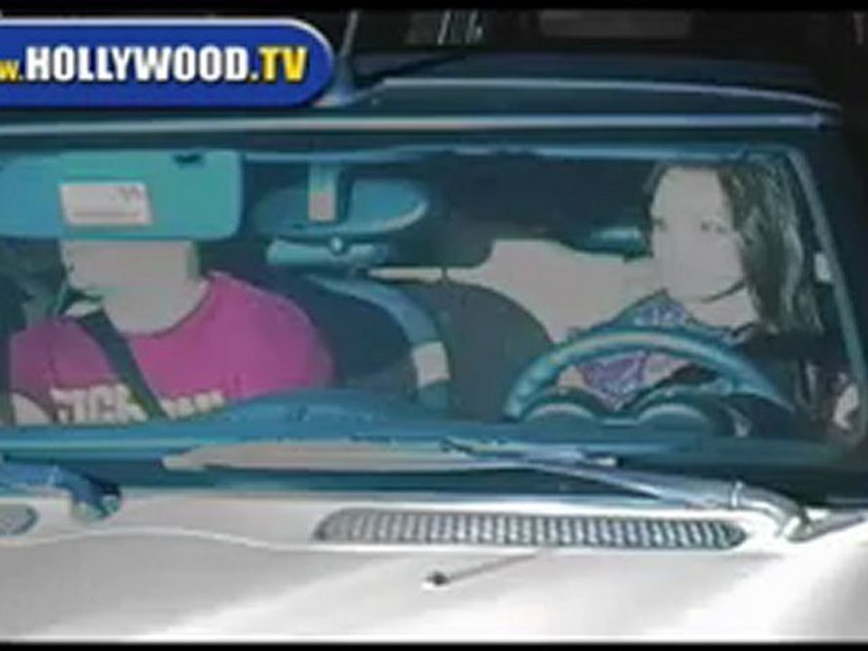 Britney Spears Caught Driving Night before Court Hearing