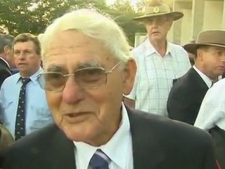 POWs mark Singapore WWII anniversary