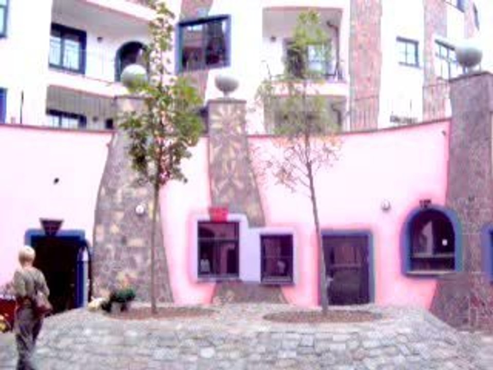 100 water house