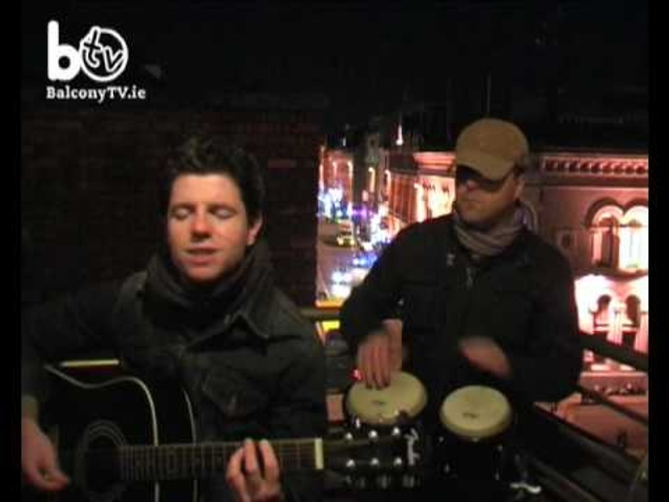 IAN MICHAEL O' CARROLL (BalconyTV)