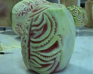 YEMEK SANATI KARPUZA ŞEKİL VERME 1