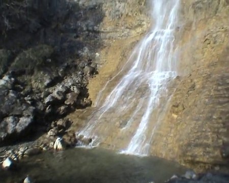 Cascade la Pissarde en été d'Allières - Vercors