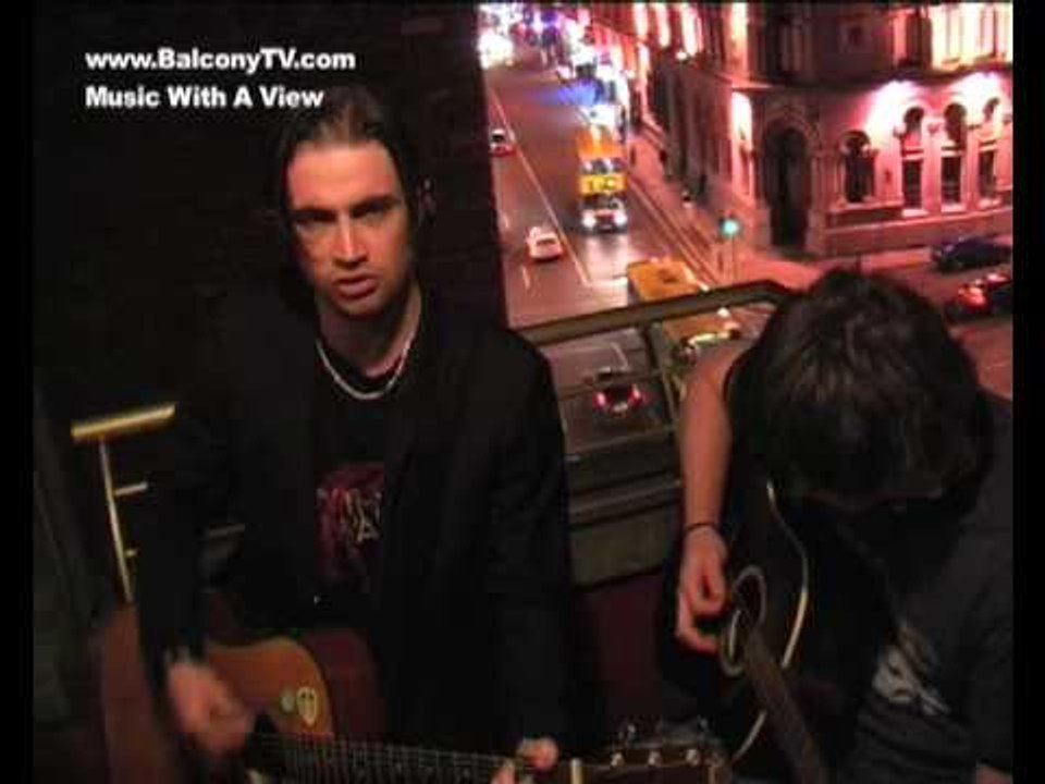 SHALLOW STREAM (BalconyTV)