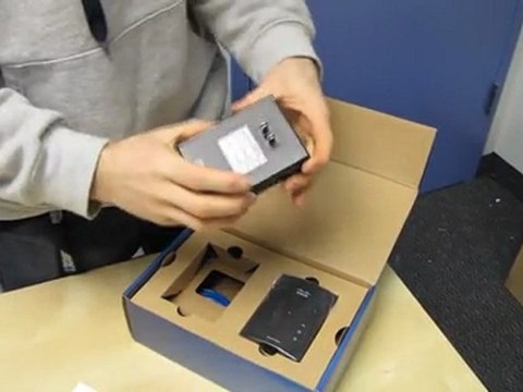 Linksys PLEK400 Powerline Ethernet Adapter Kit Unboxing & First Look Linus Tech Tips