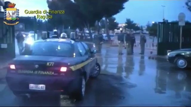 Ragusa - Blitz della Gdf al mercato ortofrutticolo di Fanello Vittoria (11.02.12)