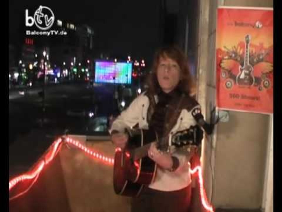 KITTY REED (BalconyTV)