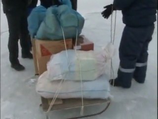 Ships trapped in frozen Azov Sea