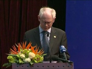 Empurrão chinês contra a crise