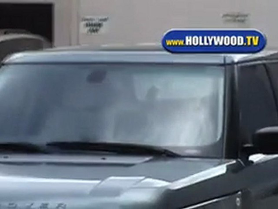 EXCLUSIVE: Jennifer Aniston Leaves Edwards-Lowell