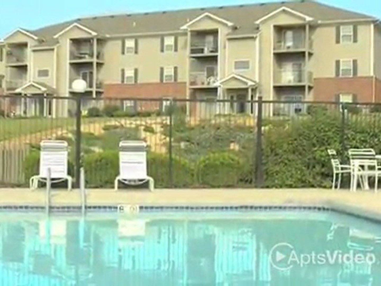 Crooked Creek Apartments In Kansas City