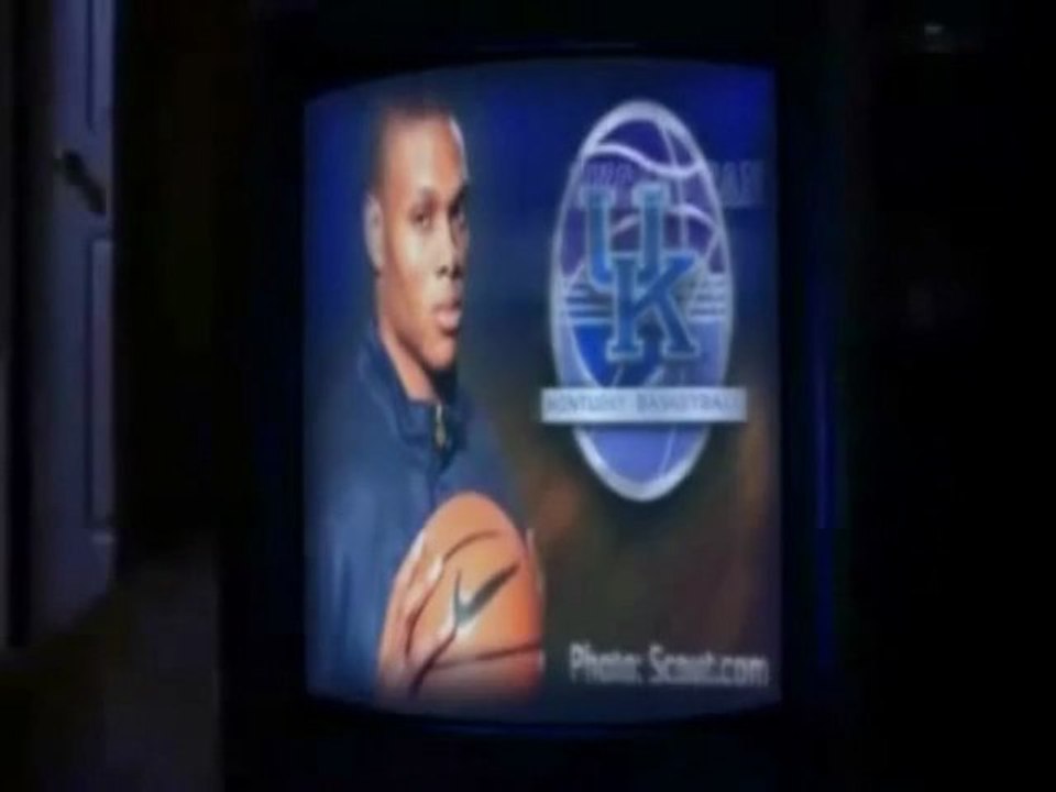 09-10 Kentucky Basketball: They're Heeeere