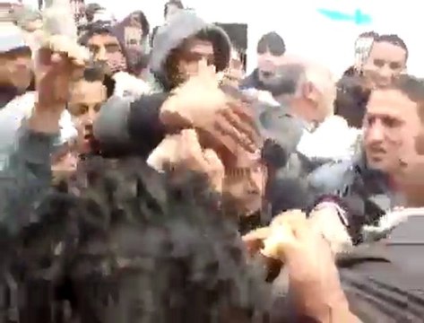 Moncef Marzouki à la Casbah janvier 2011 DEGAGE