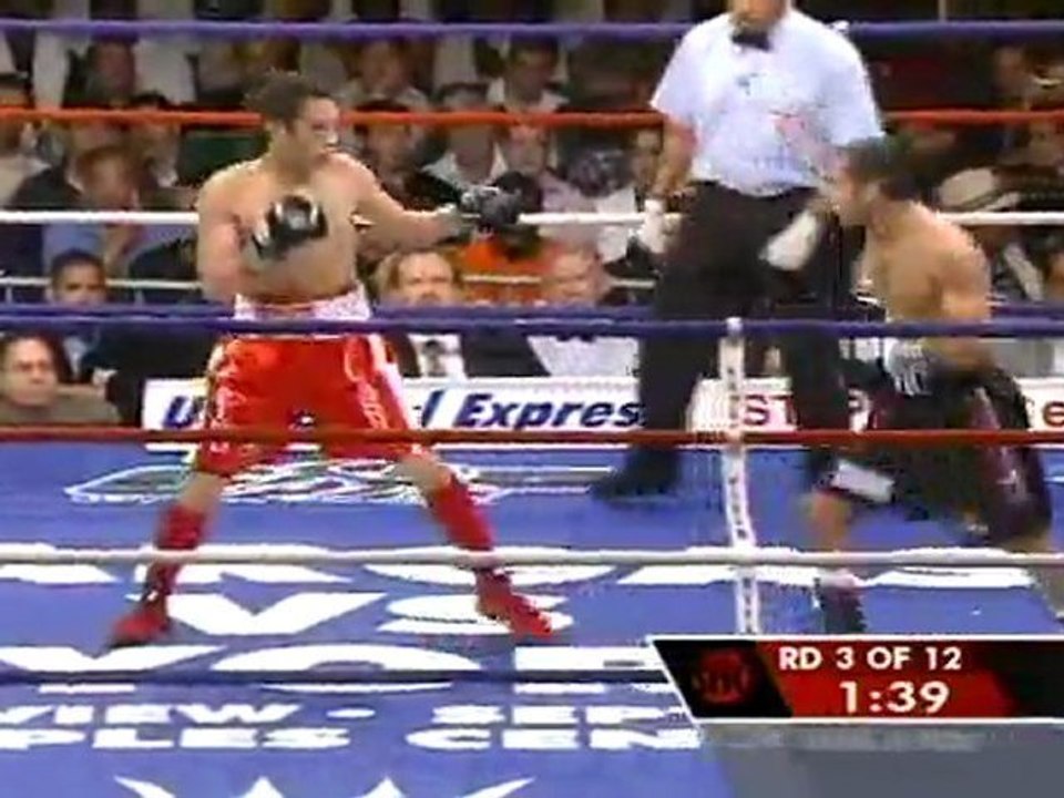 Nonito Donaire vs Vic Darchinyan 2007-07-07